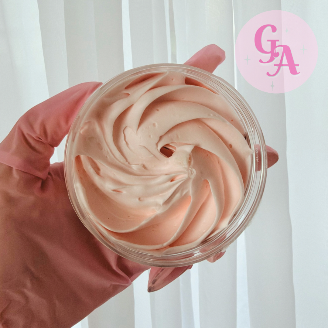 Strawberry crème  ( Whipped Body Butter )